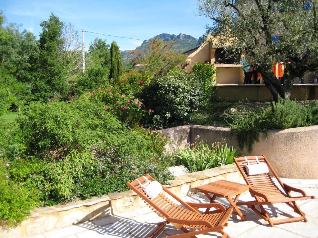 La Serenade Buis-les-Baronnies Exterior foto